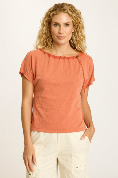 Exelda Tee in Coral