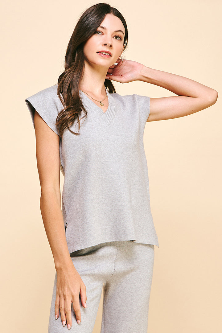 V-Neck Sweater Vest in Heather Grey