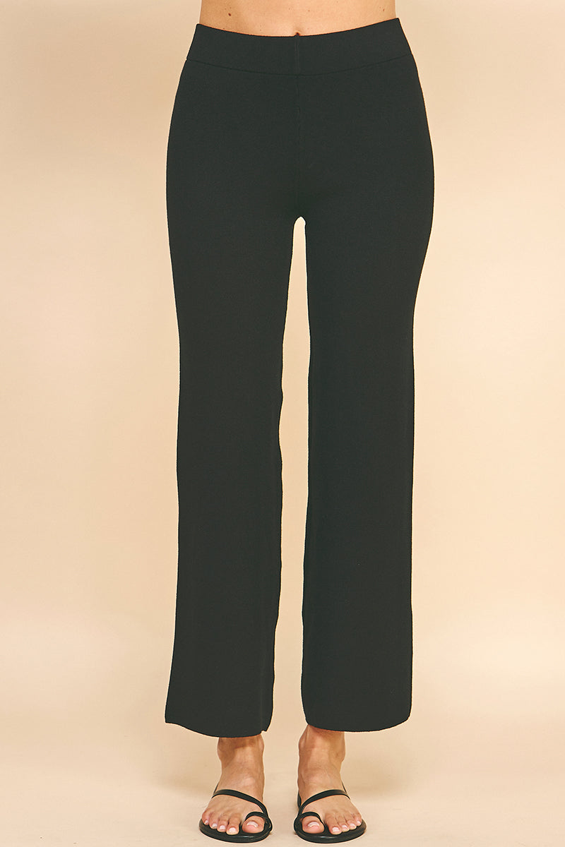 Straight Leg Sweater Pants in Black