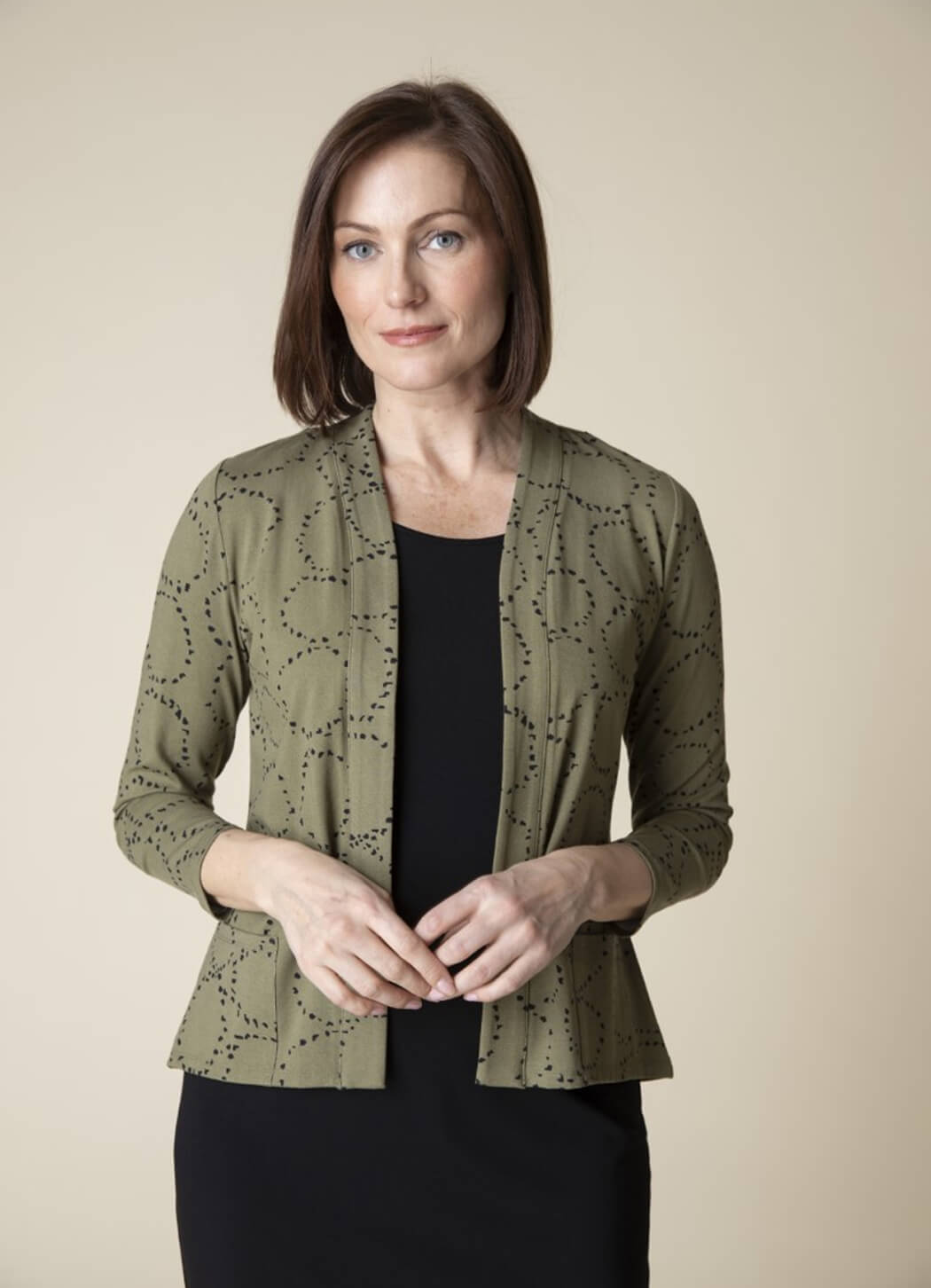 Core Travel Circles Open Jacket in Olive