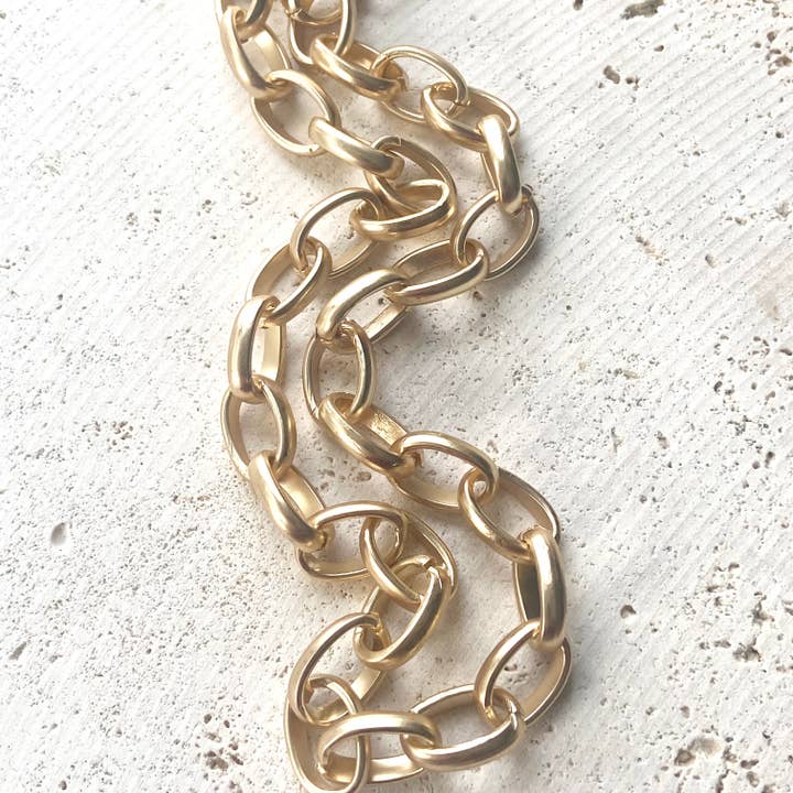 Chunky Statement Layering Necklace in Matte Gold