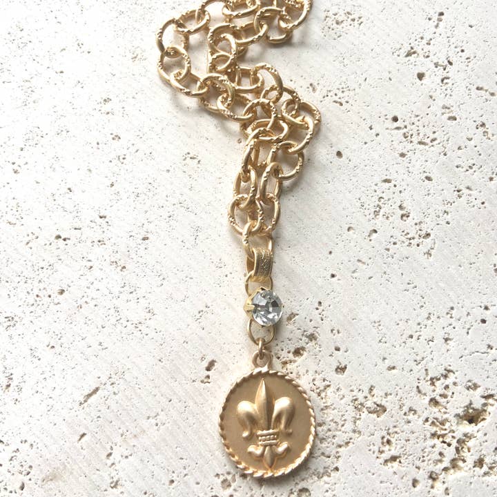 Fleur De Lis Lys French Necklace in Matte Gold