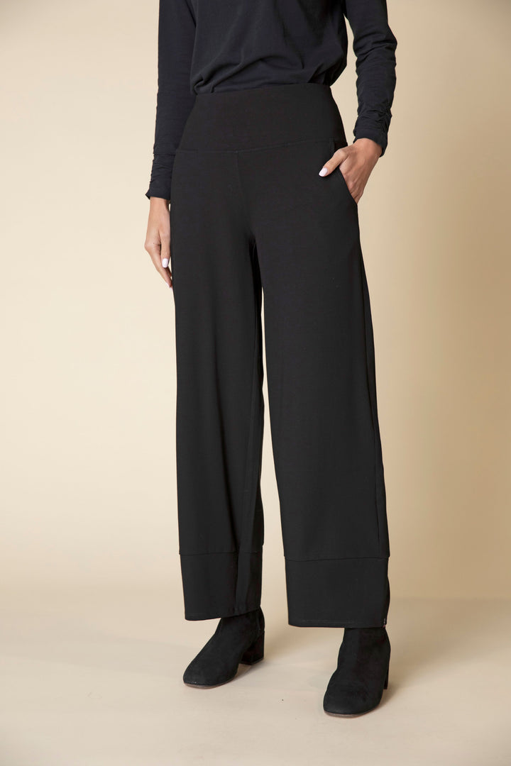 Core Travel Solid Arty Pant in Black